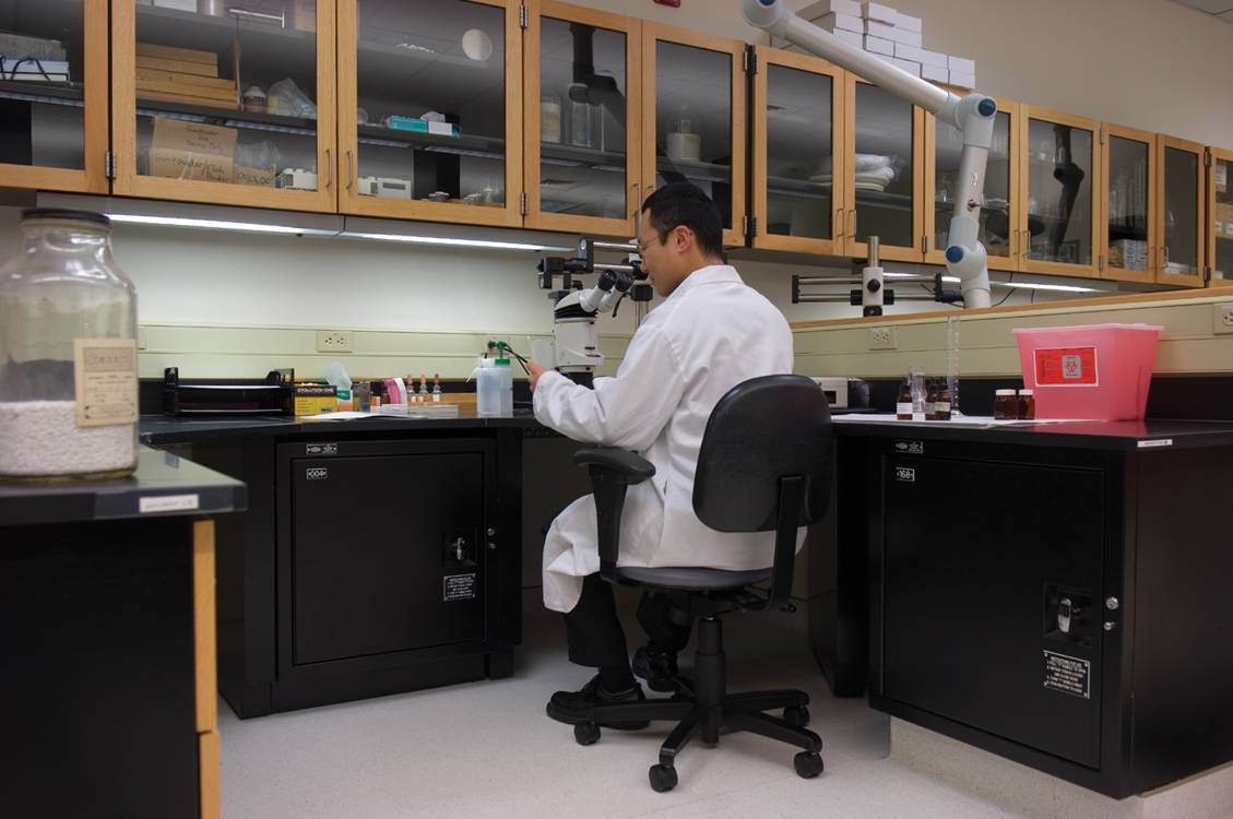 Forensics lab with modular workstations for evidence analysis