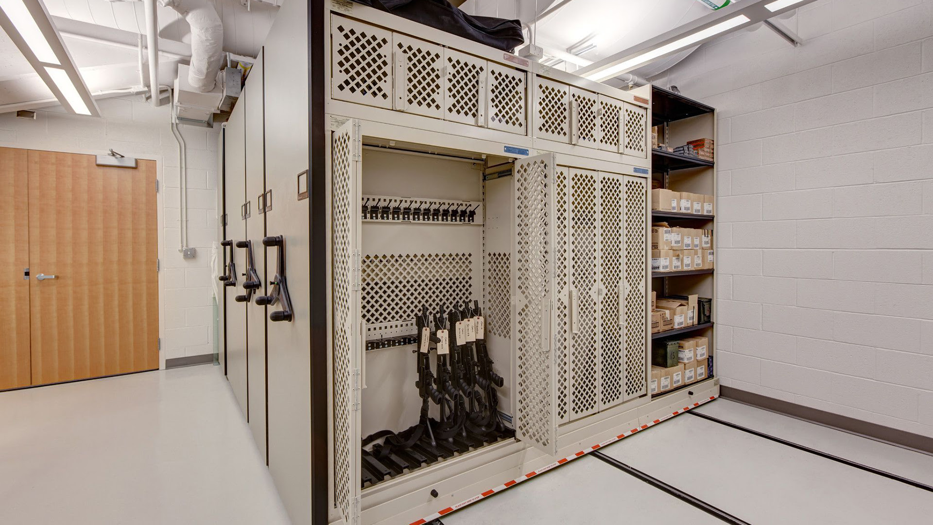 police-weapon-lockers-storage